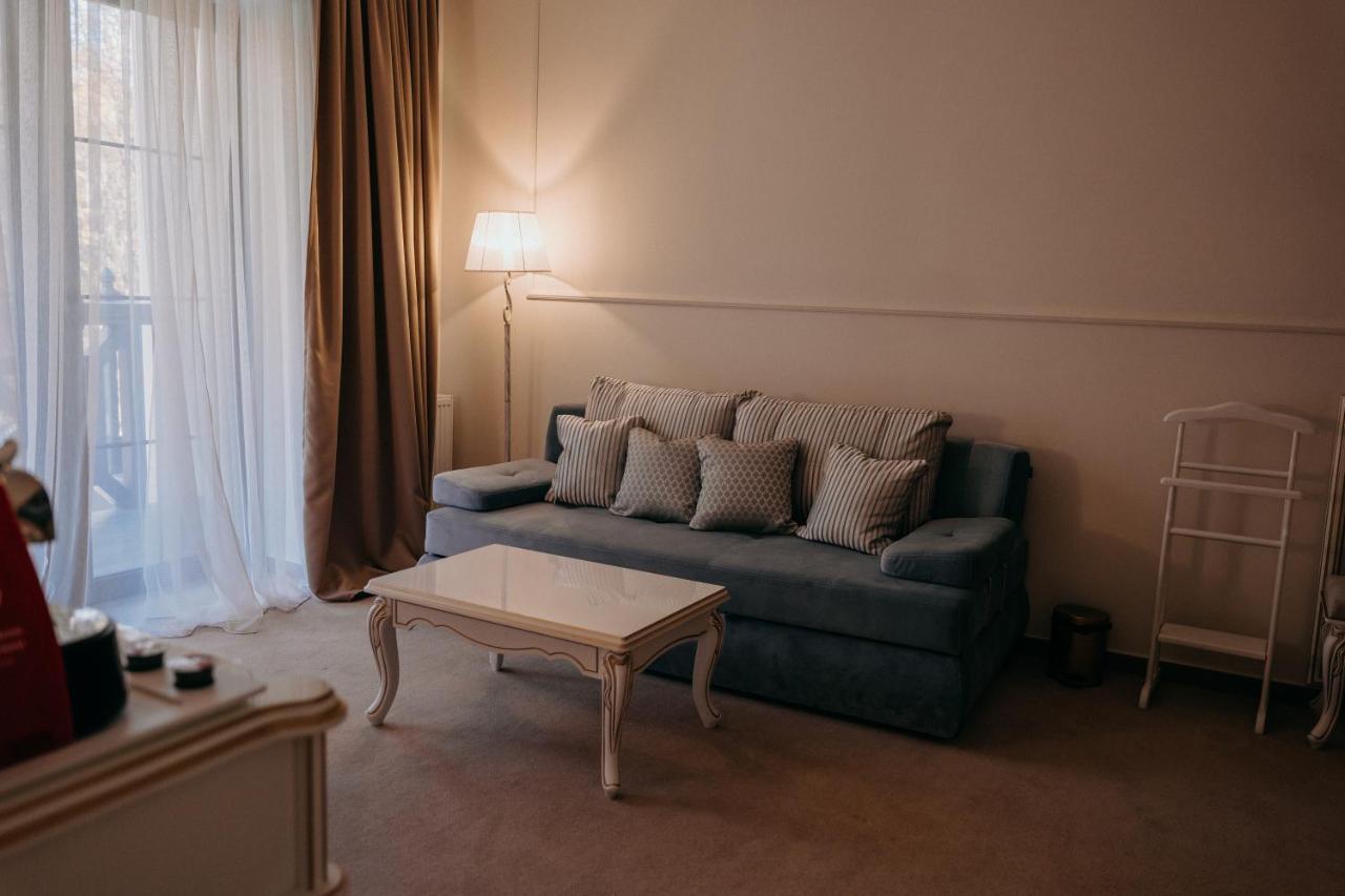 Zastava Uman Hotell Dmytrushky Eksteriør bilde